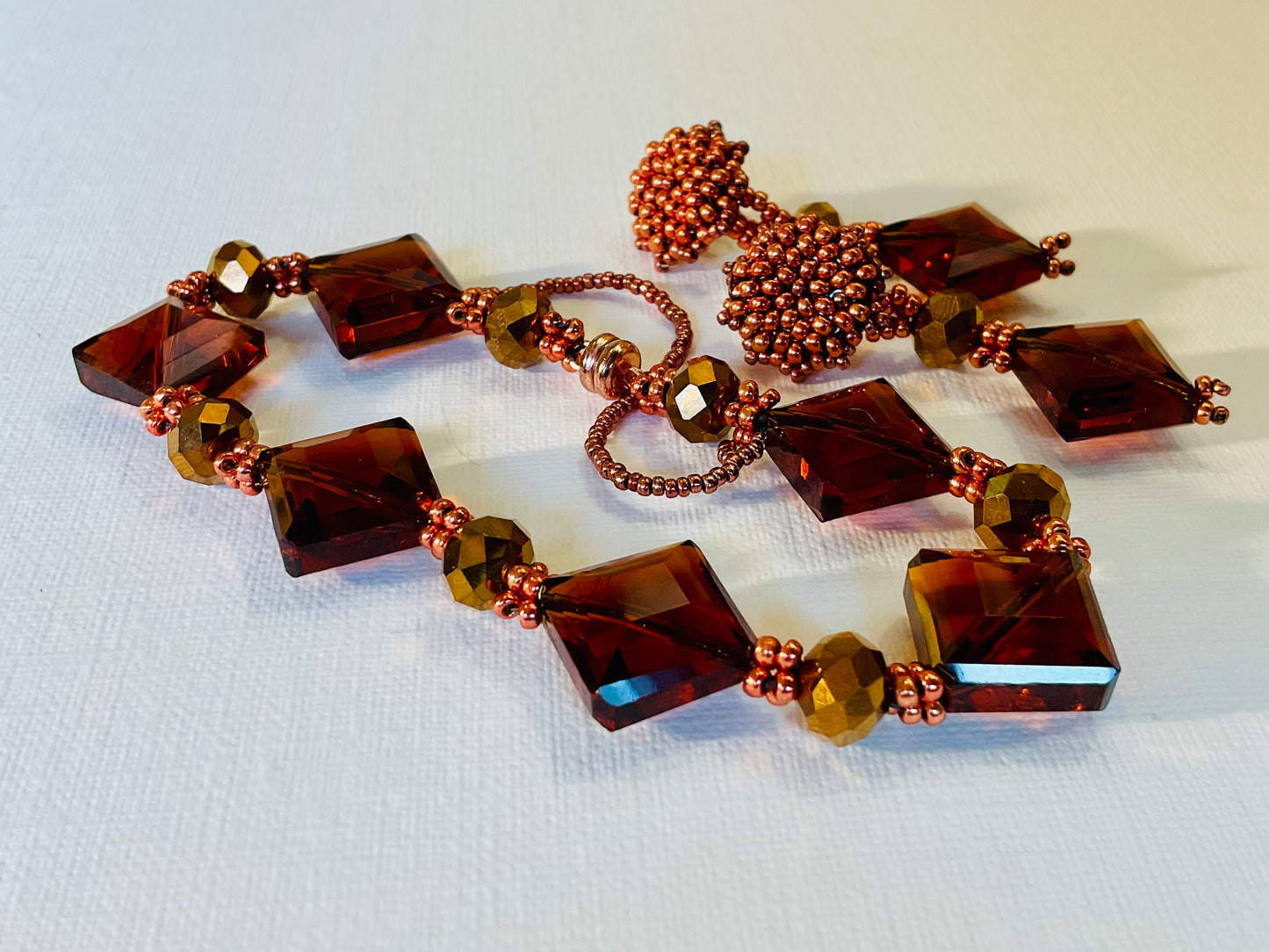 Bracciale con orecchini fatti a mano con perline in vetro Miyuki