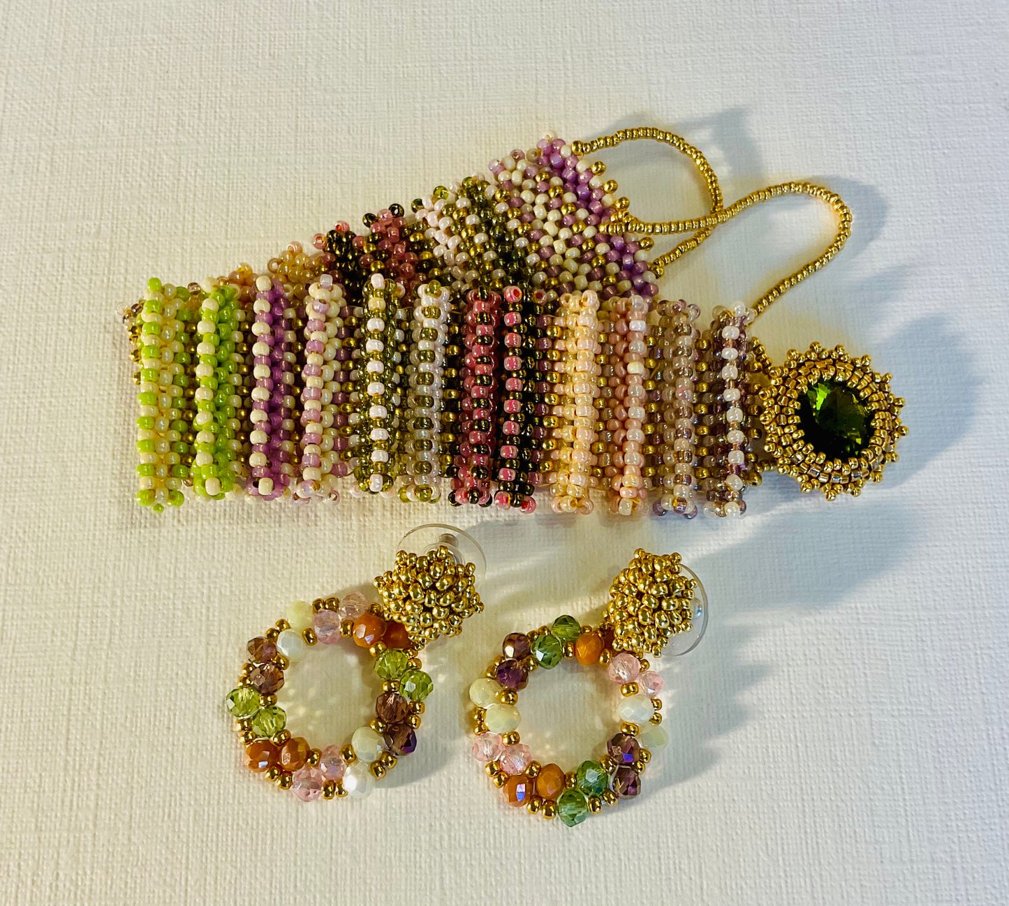 Bracciale con orecchini