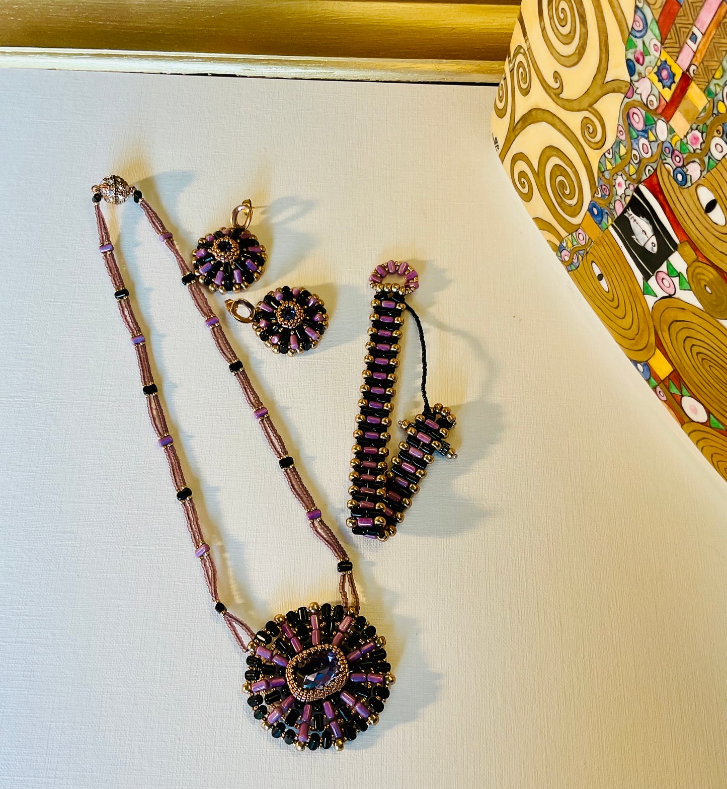 Collana con bracciale ed orecchini artigianali fatti a mano con perline in vetro Miyuki