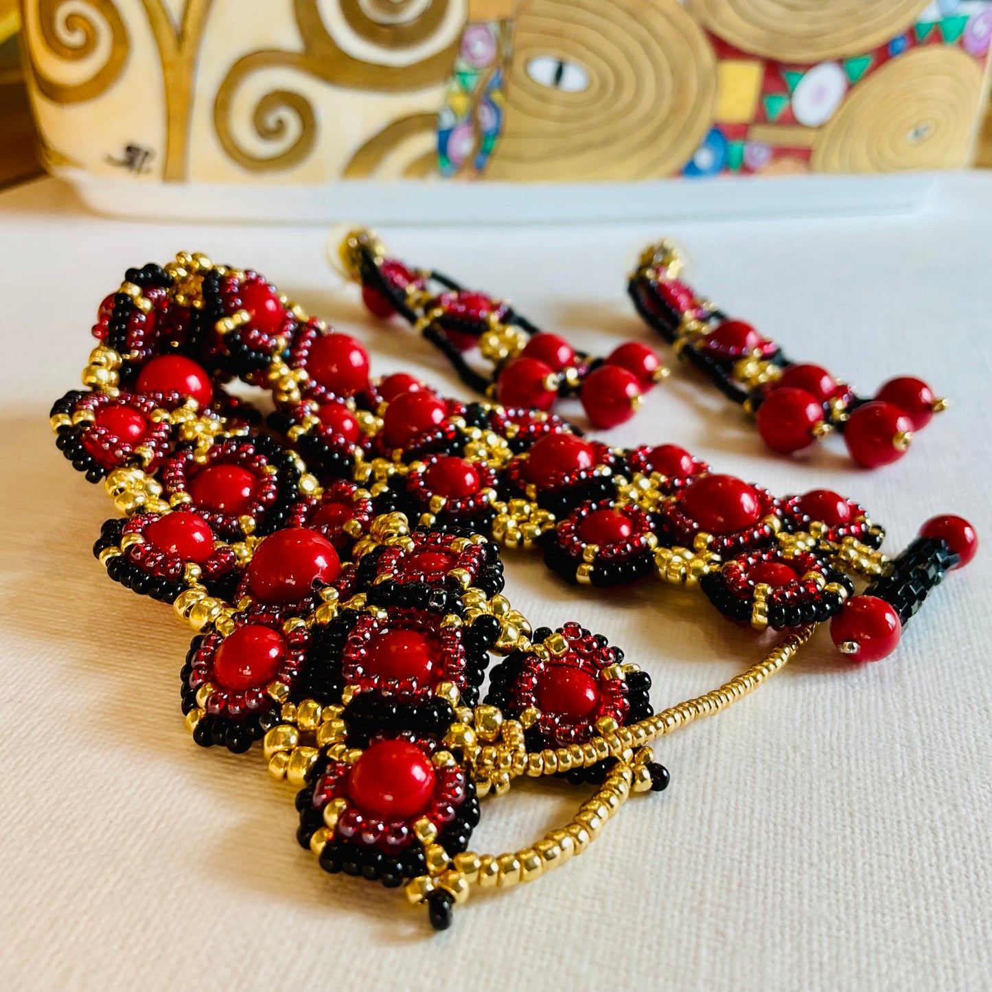 Bracciale con orecchini fatti a mano con perline in vetro Miyuki