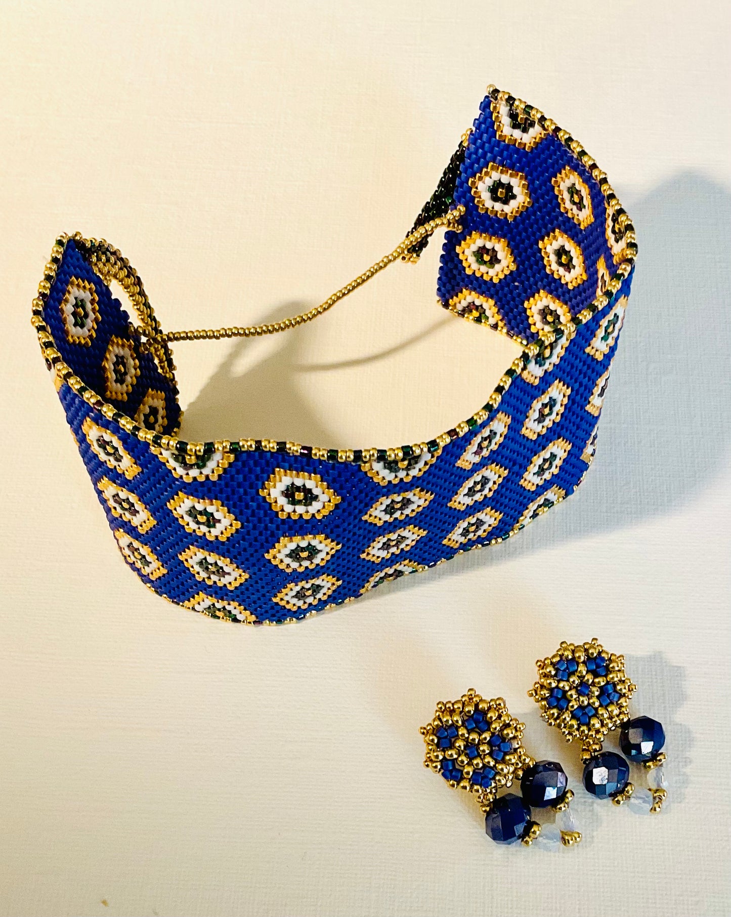 Bracciale con orecchini
