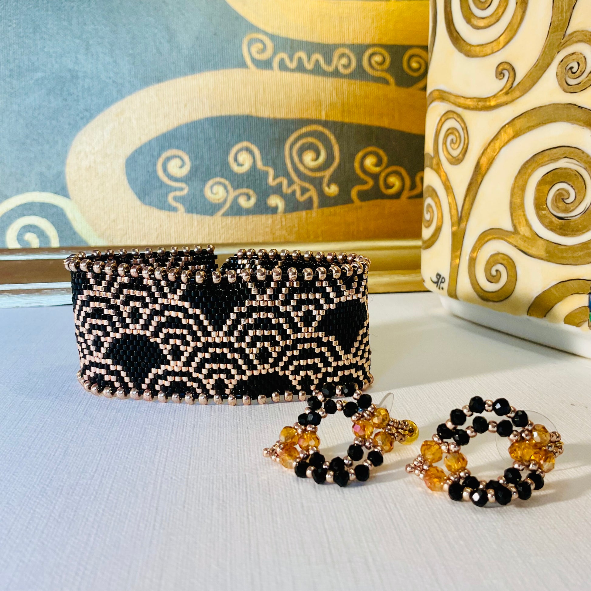 Bracciale con orecchini fatti a mano con perline in vetro Miyuki