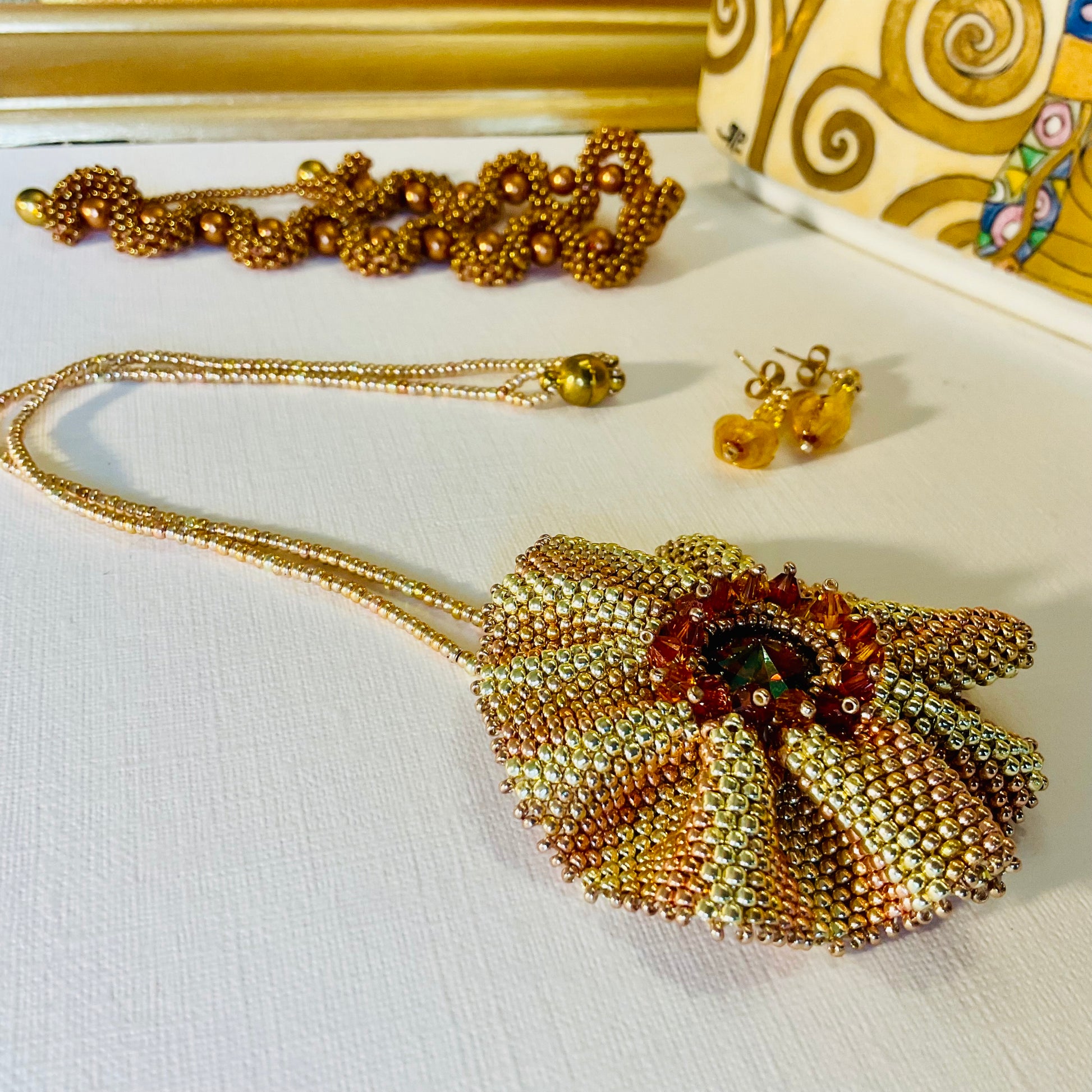 Collana con bracciale artigianali fatti a mano con perline in vetro Miyuki 