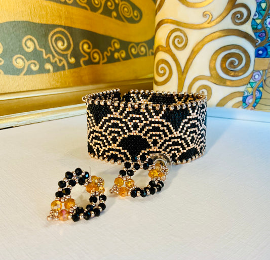 Bracciale con orecchini fatti a mano con perline in vetro Miyuki