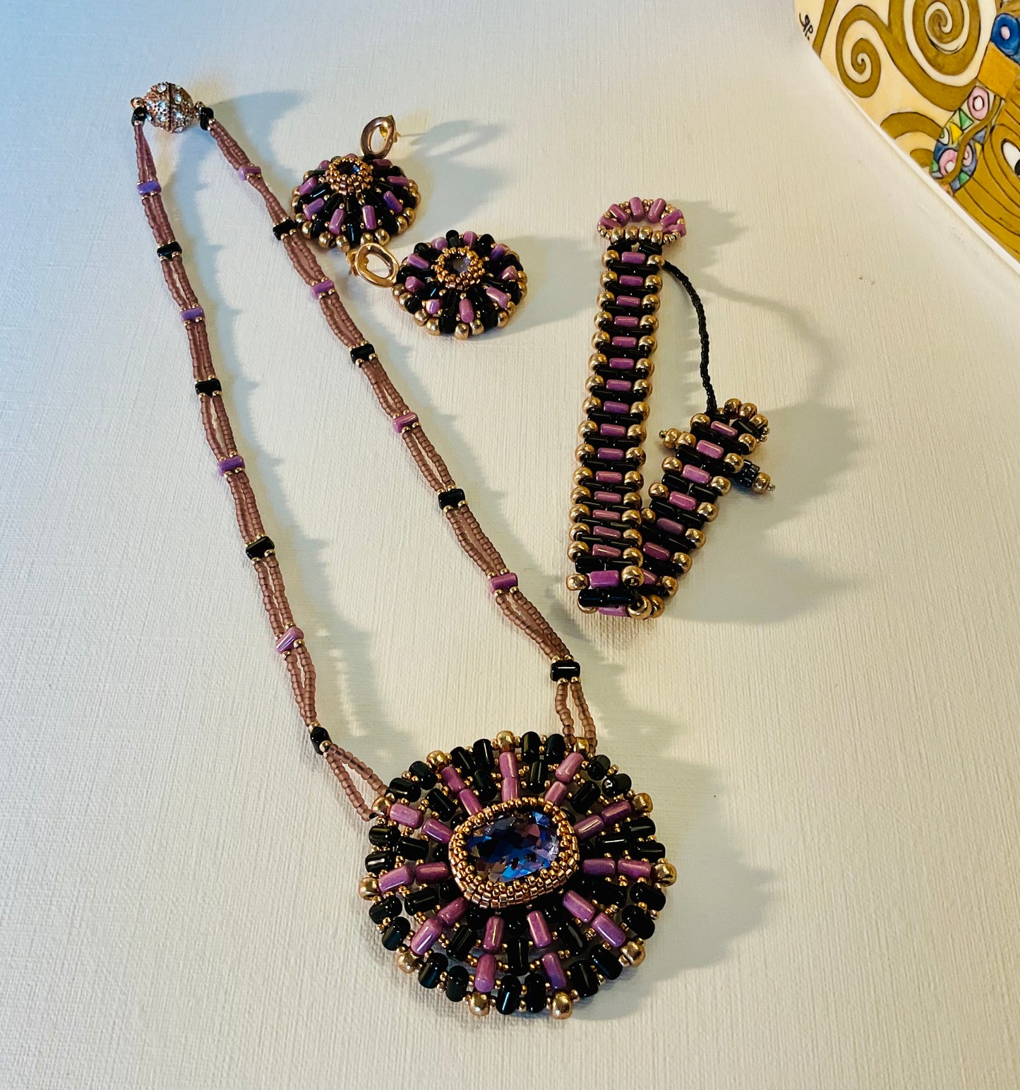 Collana con bracciale ed orecchini artigianali fatti a mano con perline in vetro Miyuki 