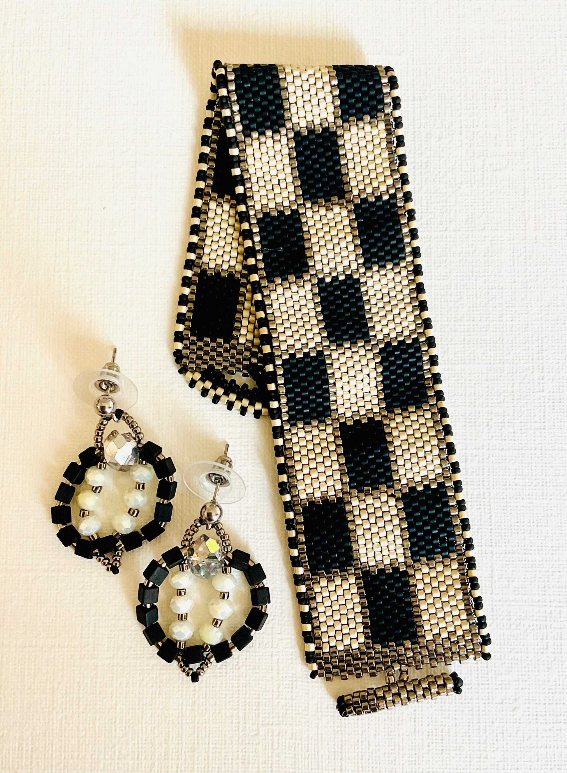 Bracciale con orecchini fatti a mano cn perline Miyuki
