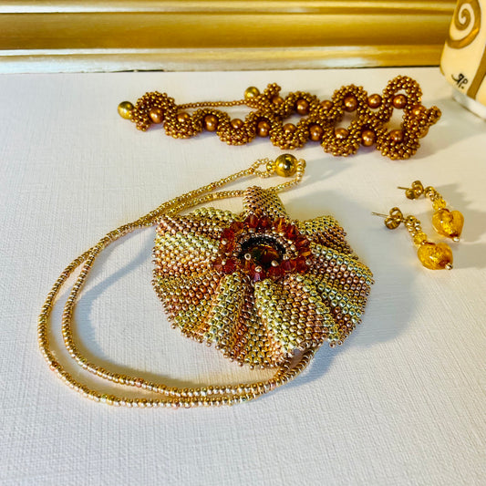 Collana con bracciale artigianali fatti a mano con perline in vetro Miyuki 