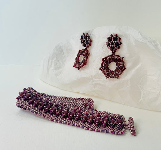 Bracciale con orecchini fatti a mano con perline in vetro Miyuki 