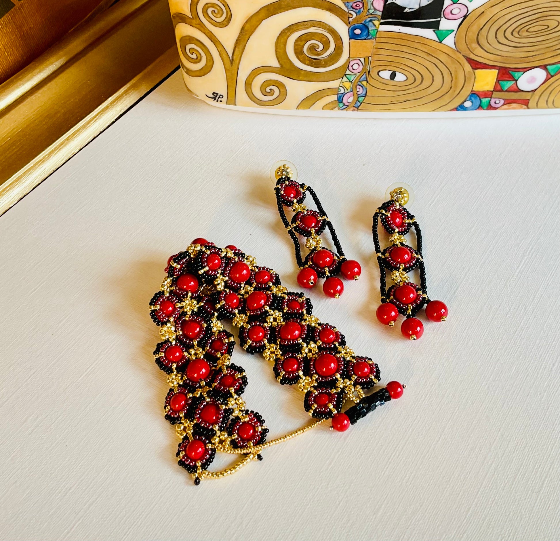 Bracciale con orecchini fatti a mano con perline in vetro Miyuki