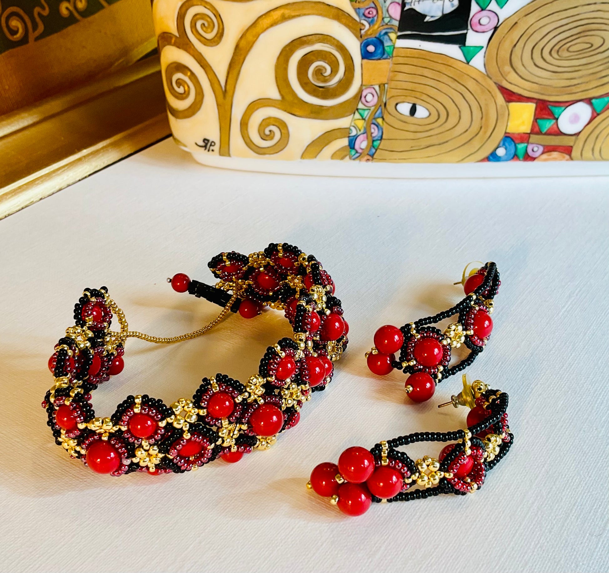 Bracciale con orecchini fatti a mano con perline in vetro Miyuki